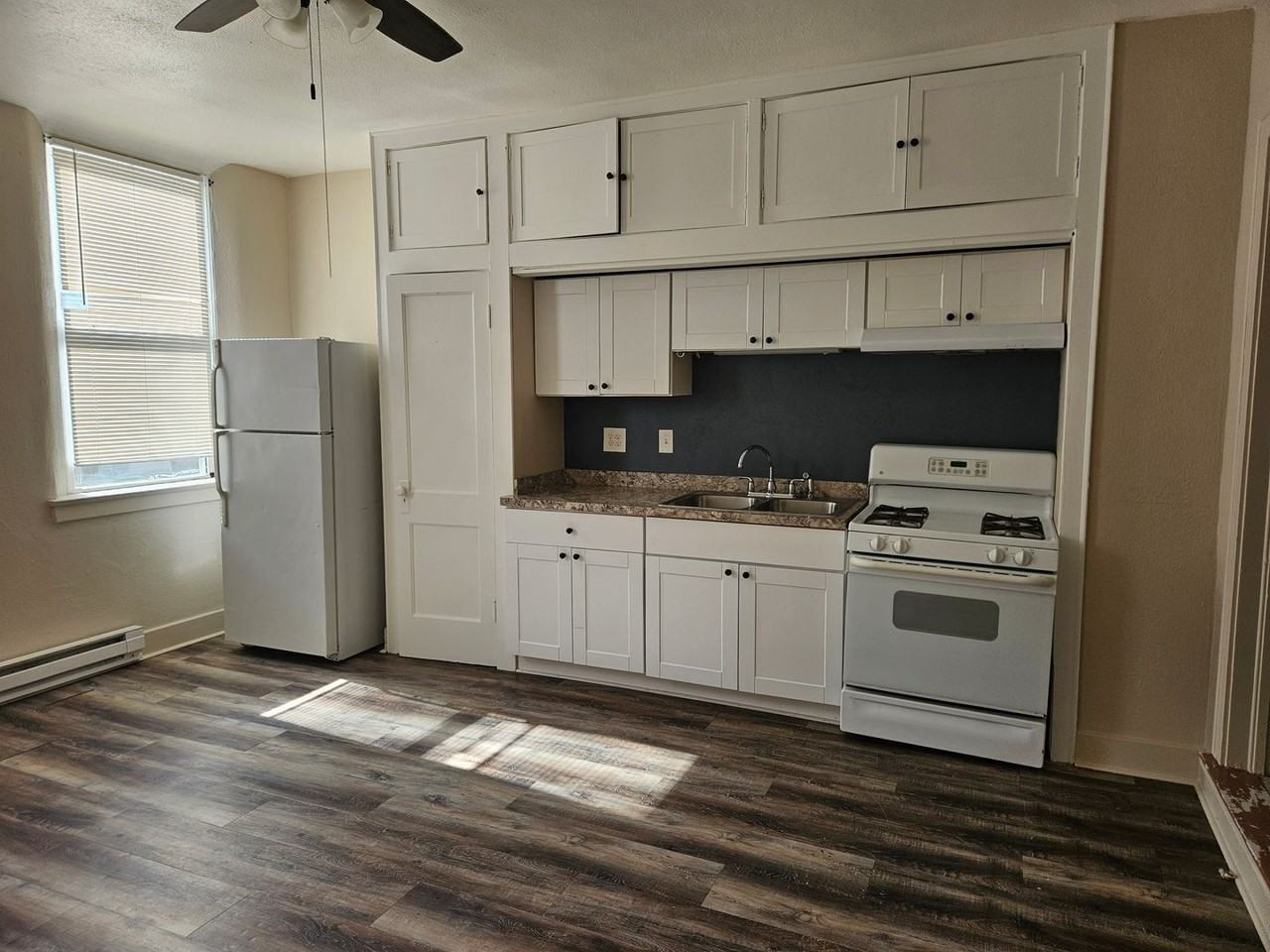 City View Apartments & City View Studios - Photo 6 of 15