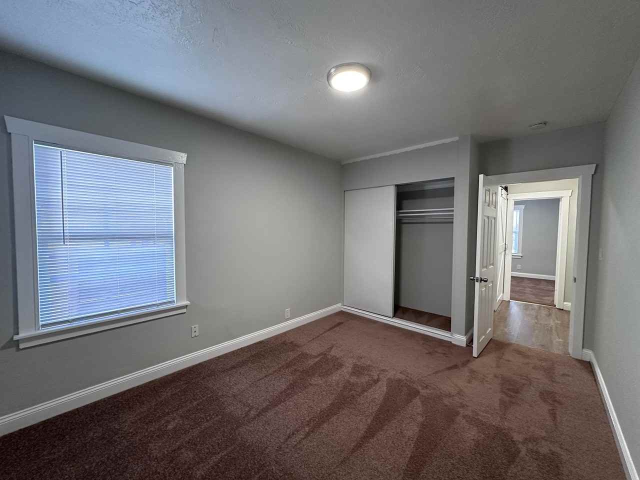 2257 38th Ave - Photo 5 of 12