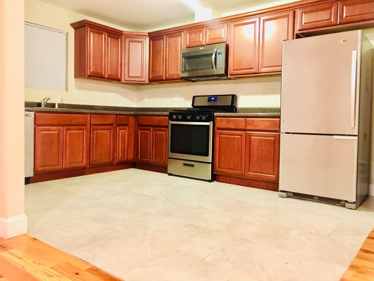 280-282 South 20th Street #2A - Photo 4 of 21