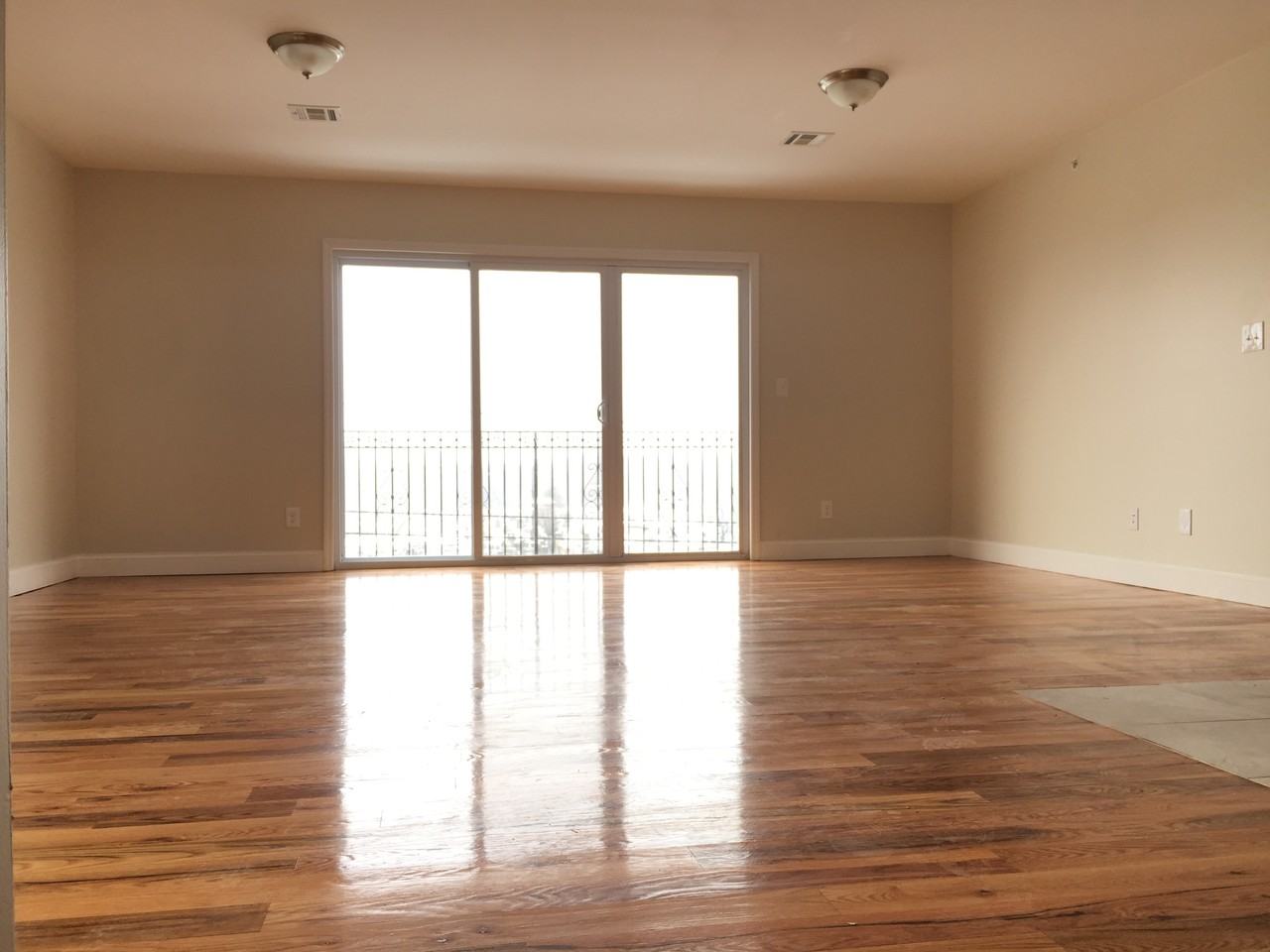 280-282 South 20th Street #2A - Photo 5 of 21