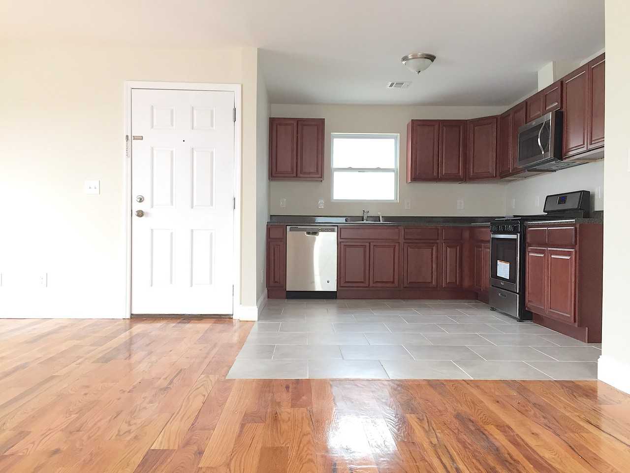 280-282 South 20th Street #2A - Photo 7 of 21