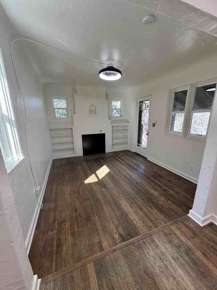 319 Pioneer Dr #1 - Photo 2 of 14