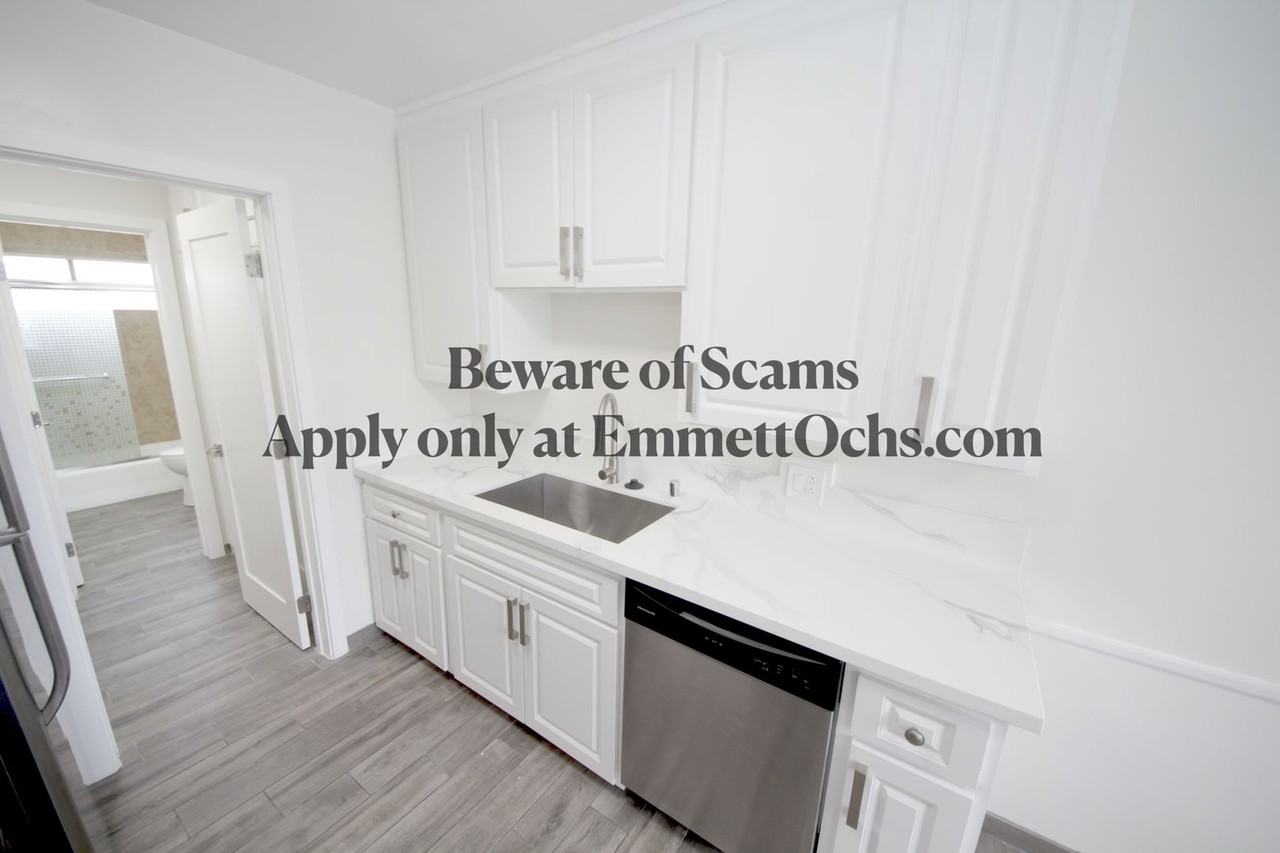 Westchester Collection, LLC - Photo 6 of 18