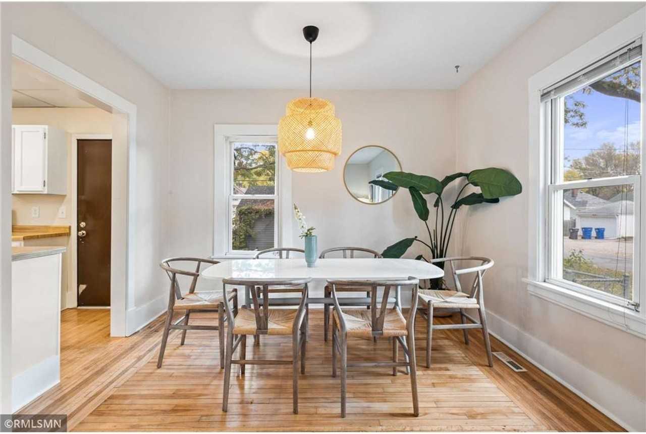 1543 Iglehart Ave - Photo 4 of 19