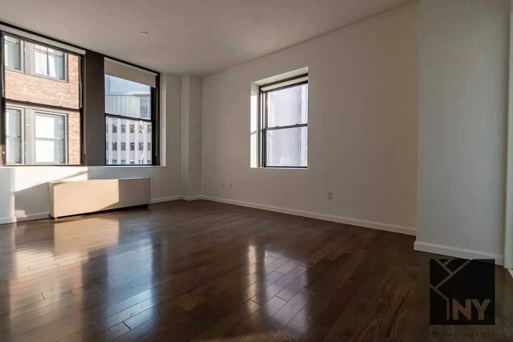 15 Park Row #12I - Photo 3 of 10