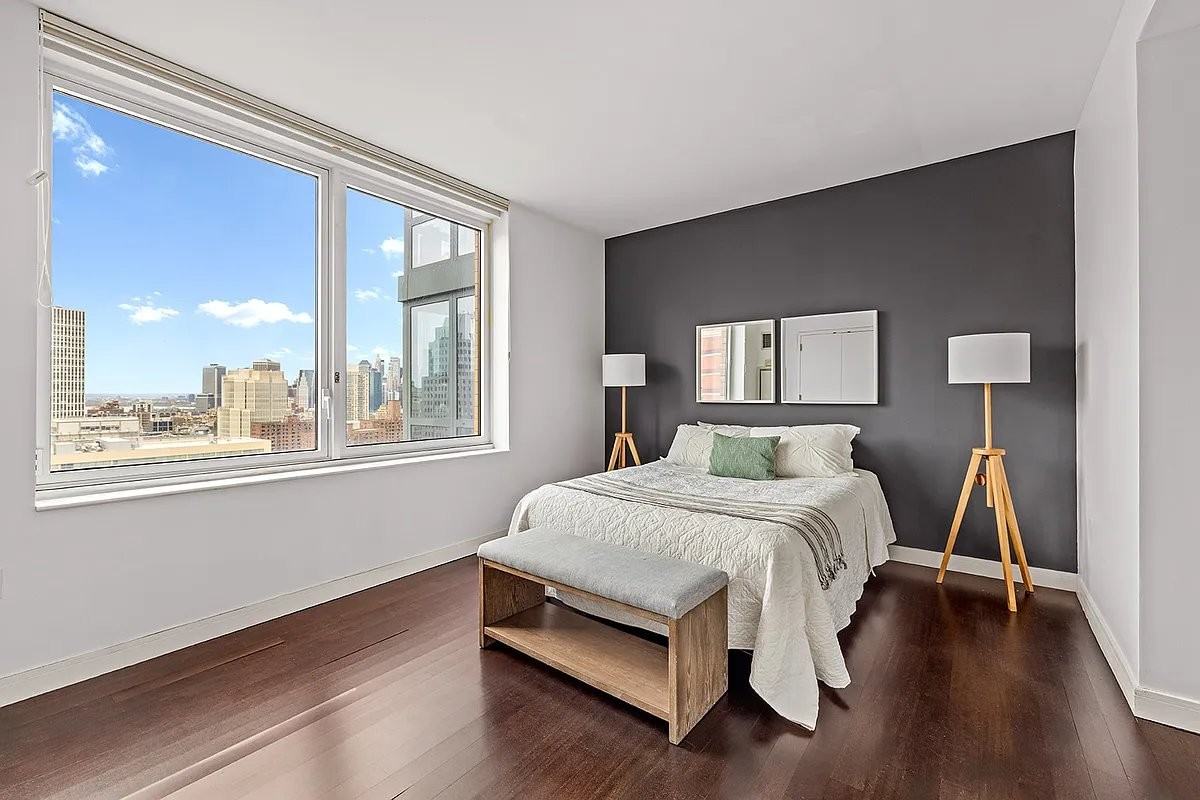 Gold St #20W - Photo 3 of 12