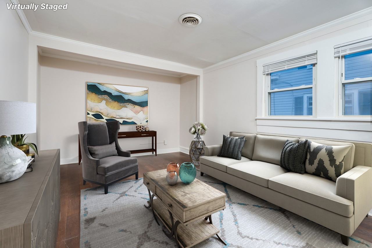 501 E Franklin St #1 - Photo 4 of 12