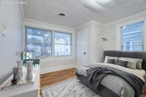 featured image of 501 E Franklin St #1