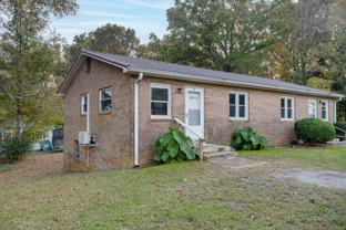 1813 Younger Ave #B - Photo 1 of 1