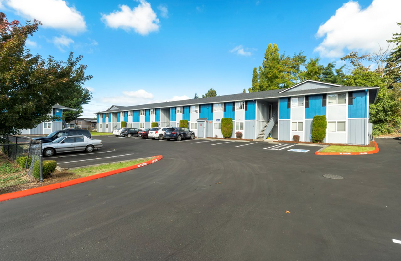 Southern Pines - Photo 4 of 20