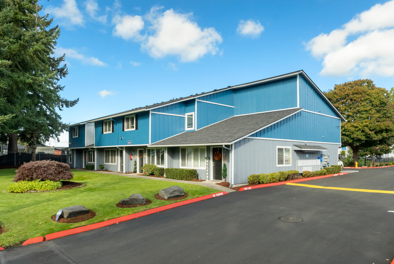 Southern Pines - Photo 5 of 20