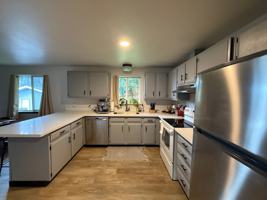 featured image of 26714 Ne Valley St #1