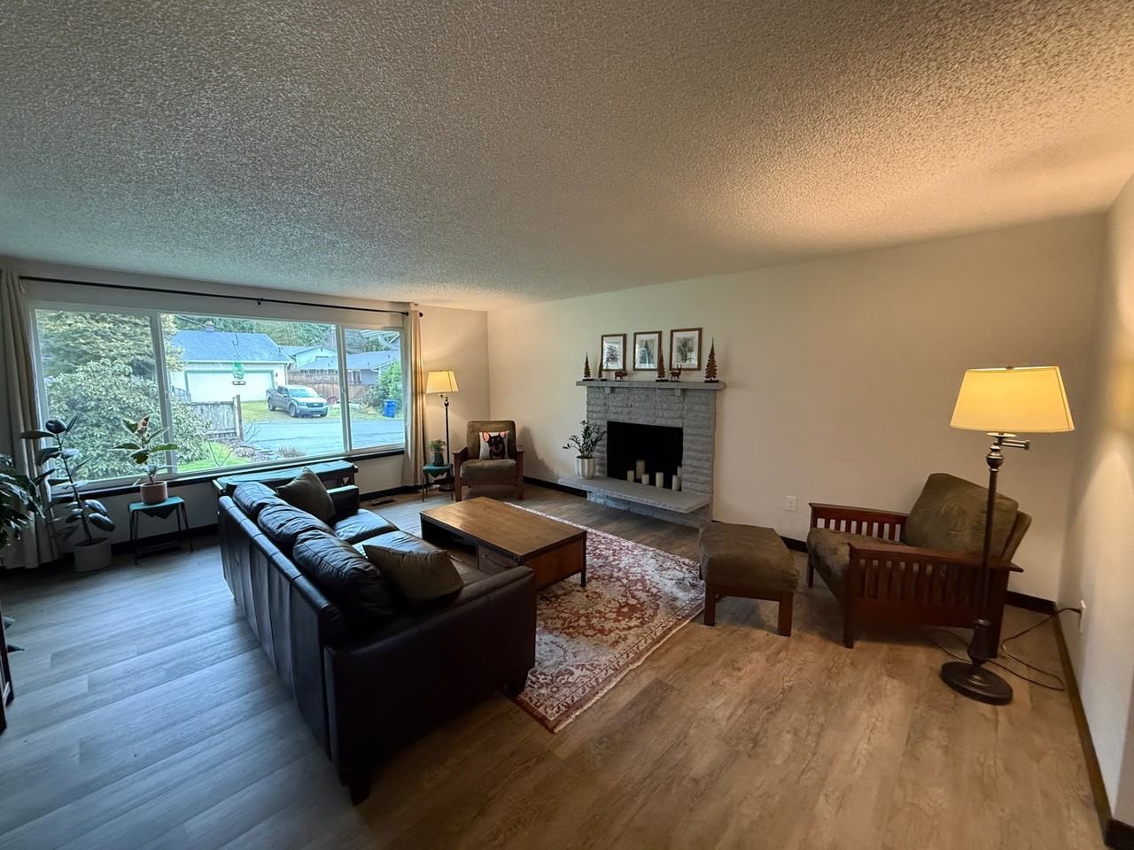 26714 Ne Valley St #1 - Photo 6 of 10