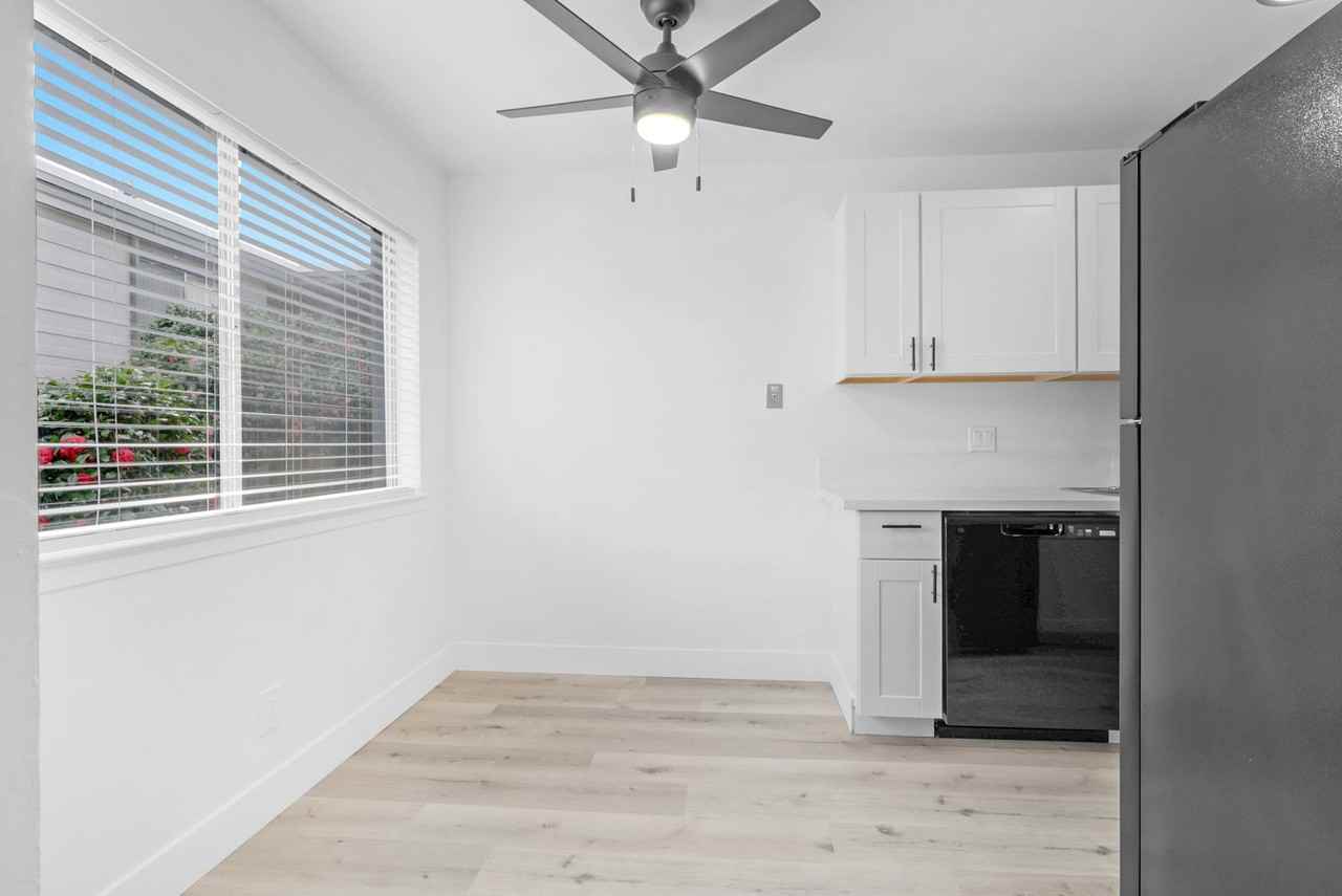 SHELFIELD APARTMENTS - Photo 5 of 14