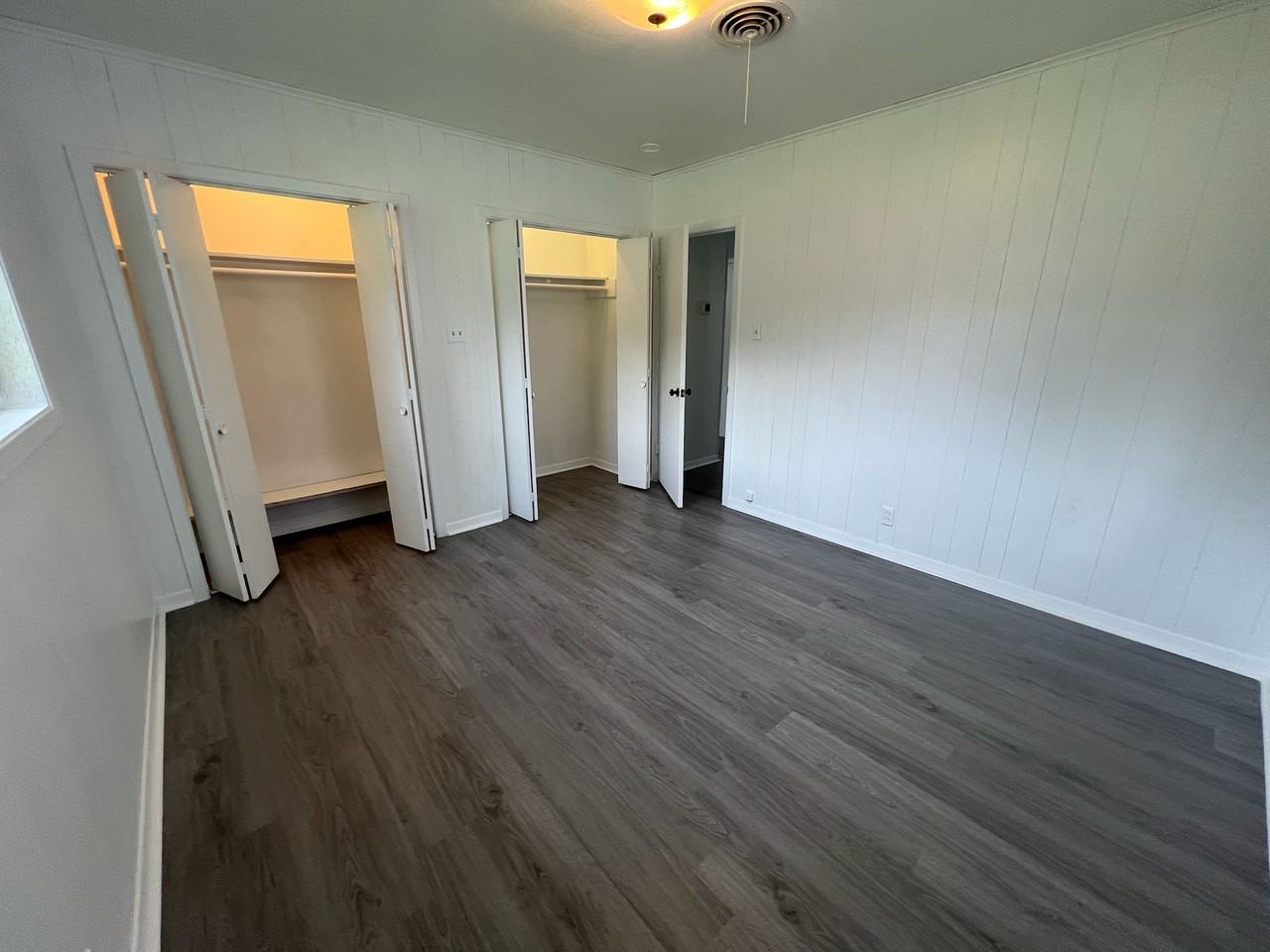 5985 Smith St #1 - Photo 4 of 15