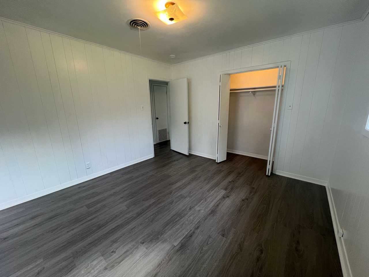 5985 Smith St #1 - Photo 5 of 15