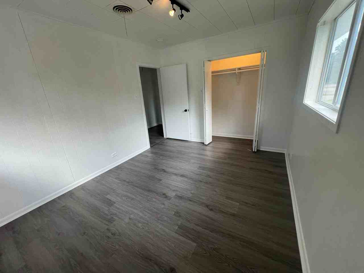 5985 Smith St #1 - Photo 7 of 15