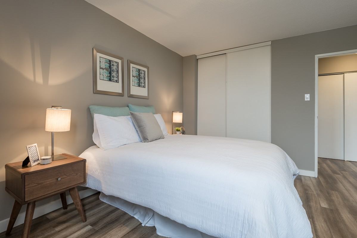 41 Cowie Hill Road - Photo 6 of 50