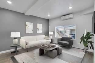 LB2391 (RUBS) - Photo 1 of 1