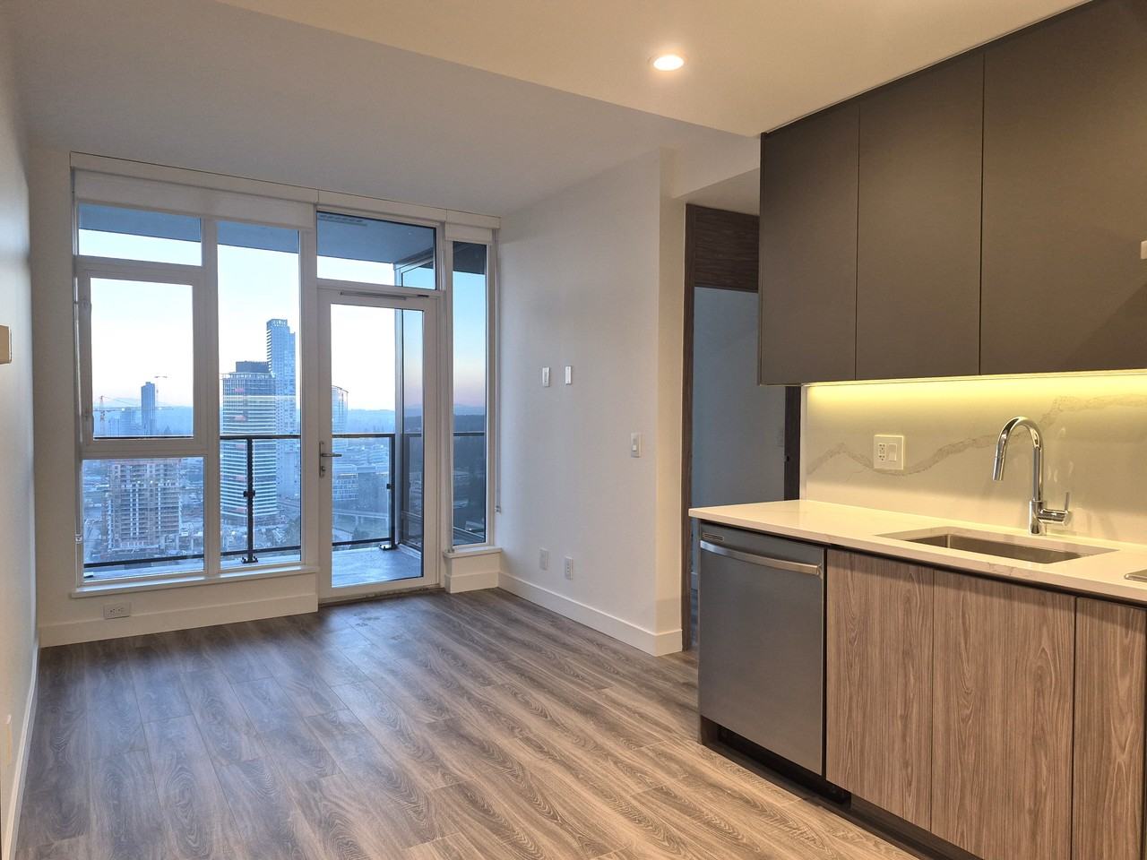 10750 135A Street #2705 - Photo 6 of 19