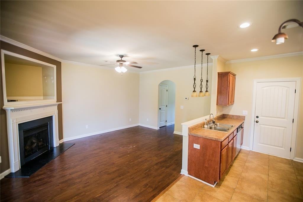 1951 Stephanie Ct #NA - Photo 2 of 13