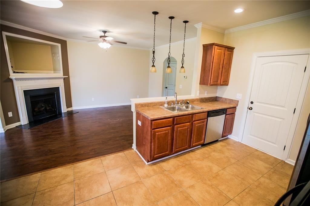 1951 Stephanie Ct #NA - Photo 3 of 13