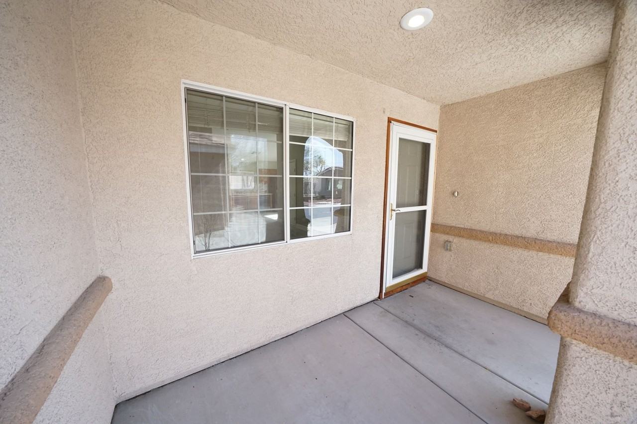 8676 Little Fox St - Photo 4 of 27