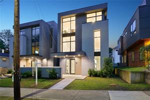 featured image of 295A Glen Iris Dr Ne #A