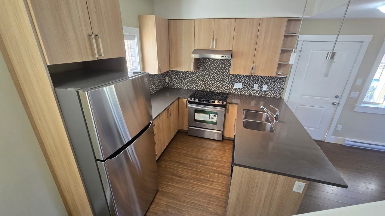 7168 Stride Ave #201