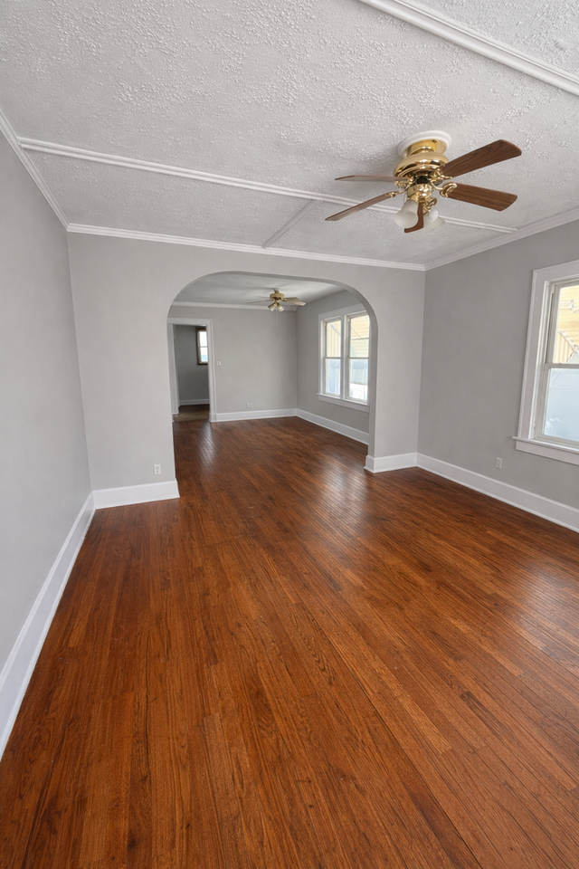 2308 S 9th St - Photo 3 of 5