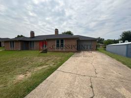 featured image of 364 Spur 364