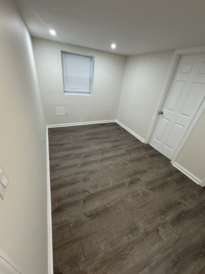 28 Jackson Ave - Photo 4 of 9