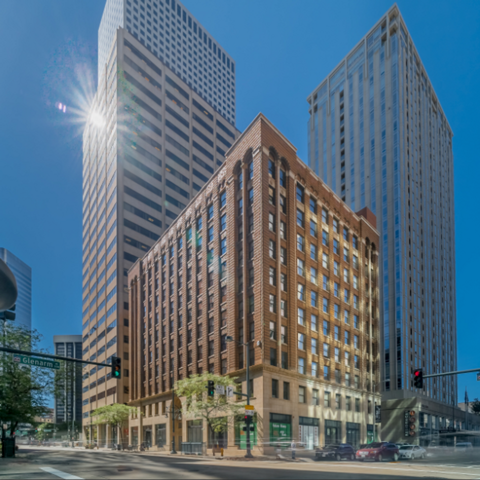 444 17th St #507 - Photo 3 of 50