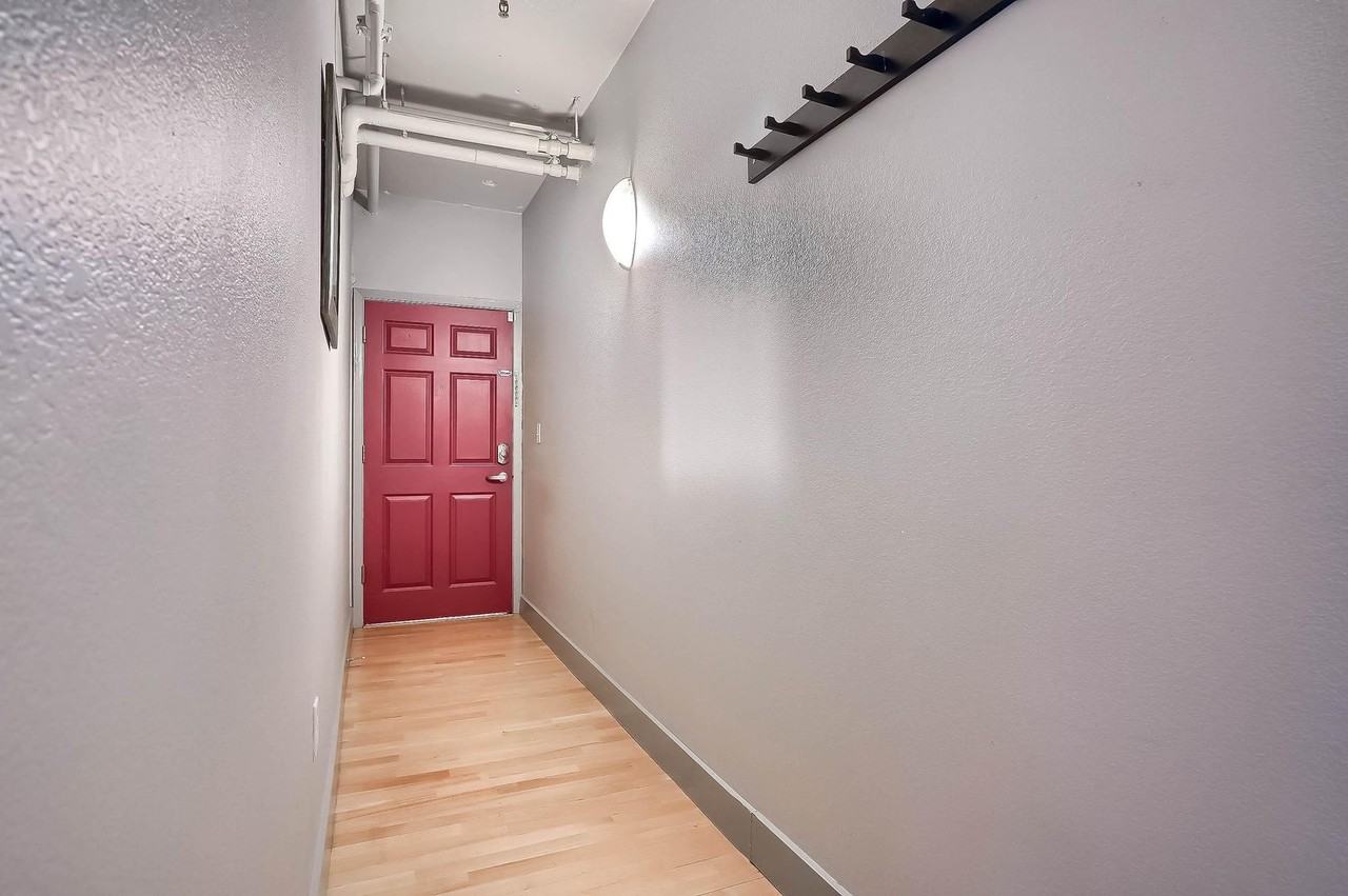 444 17th St #507 - Photo 4 of 50