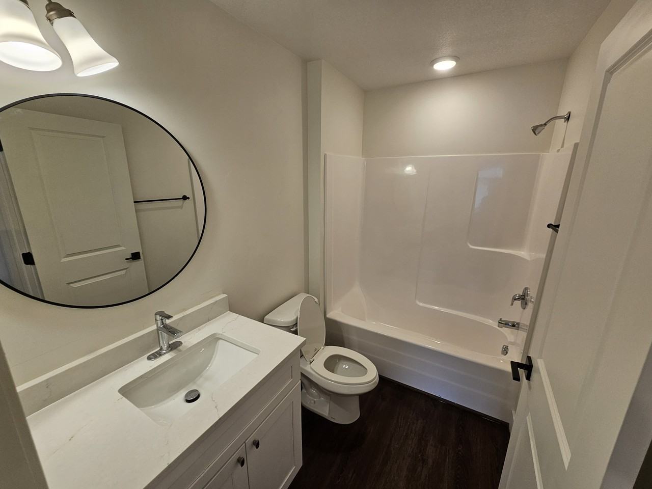 112 E 730 N - Upstairs - 1 #1 - Photo 7 of 9