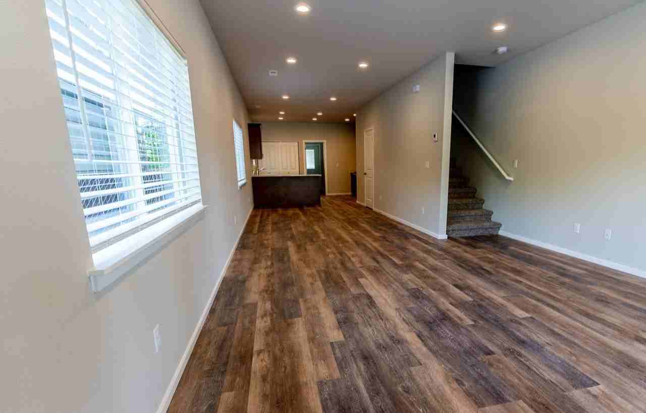 314 120th St S - Photo 2 of 11