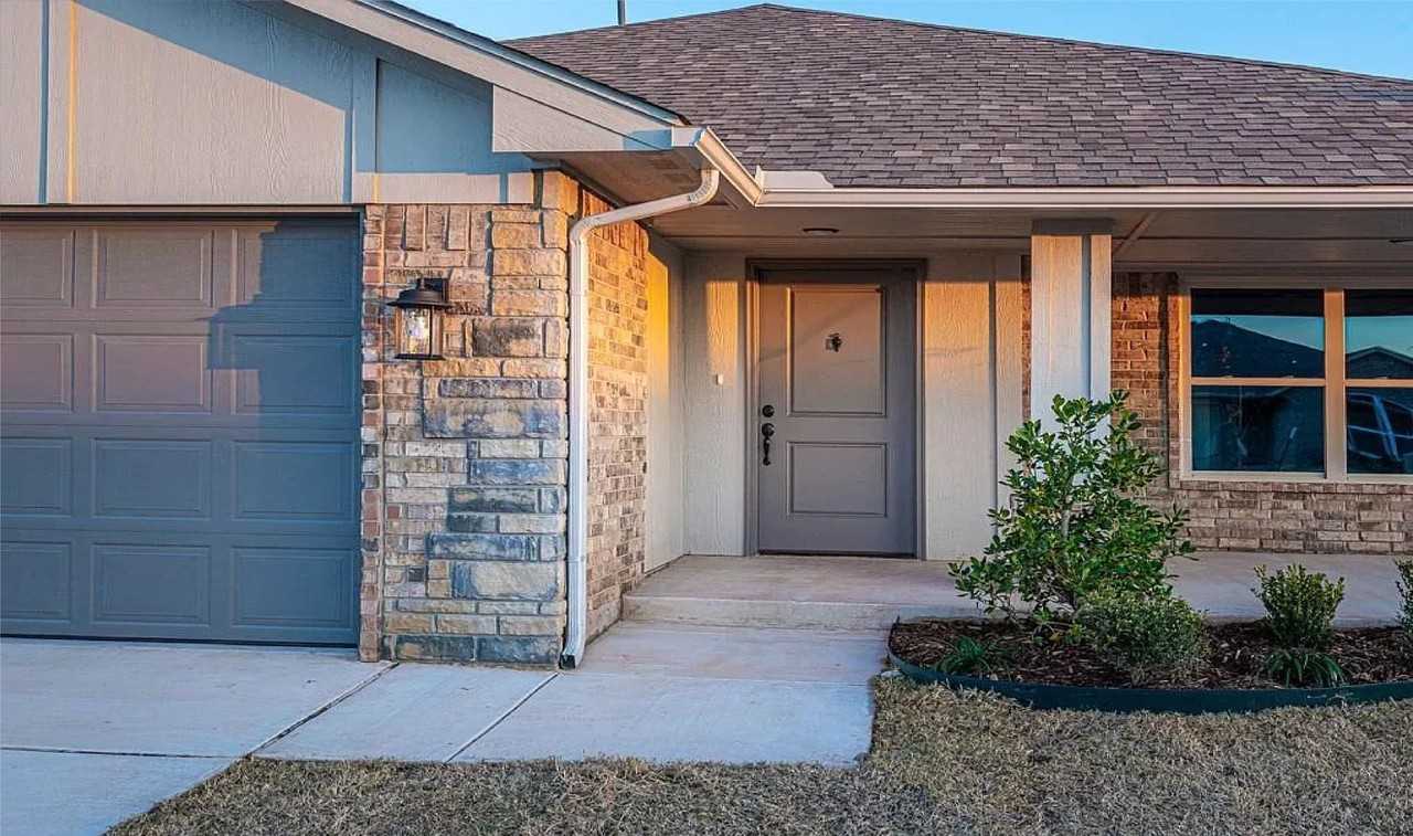 9620 Ashford Dr - Photo 2 of 27