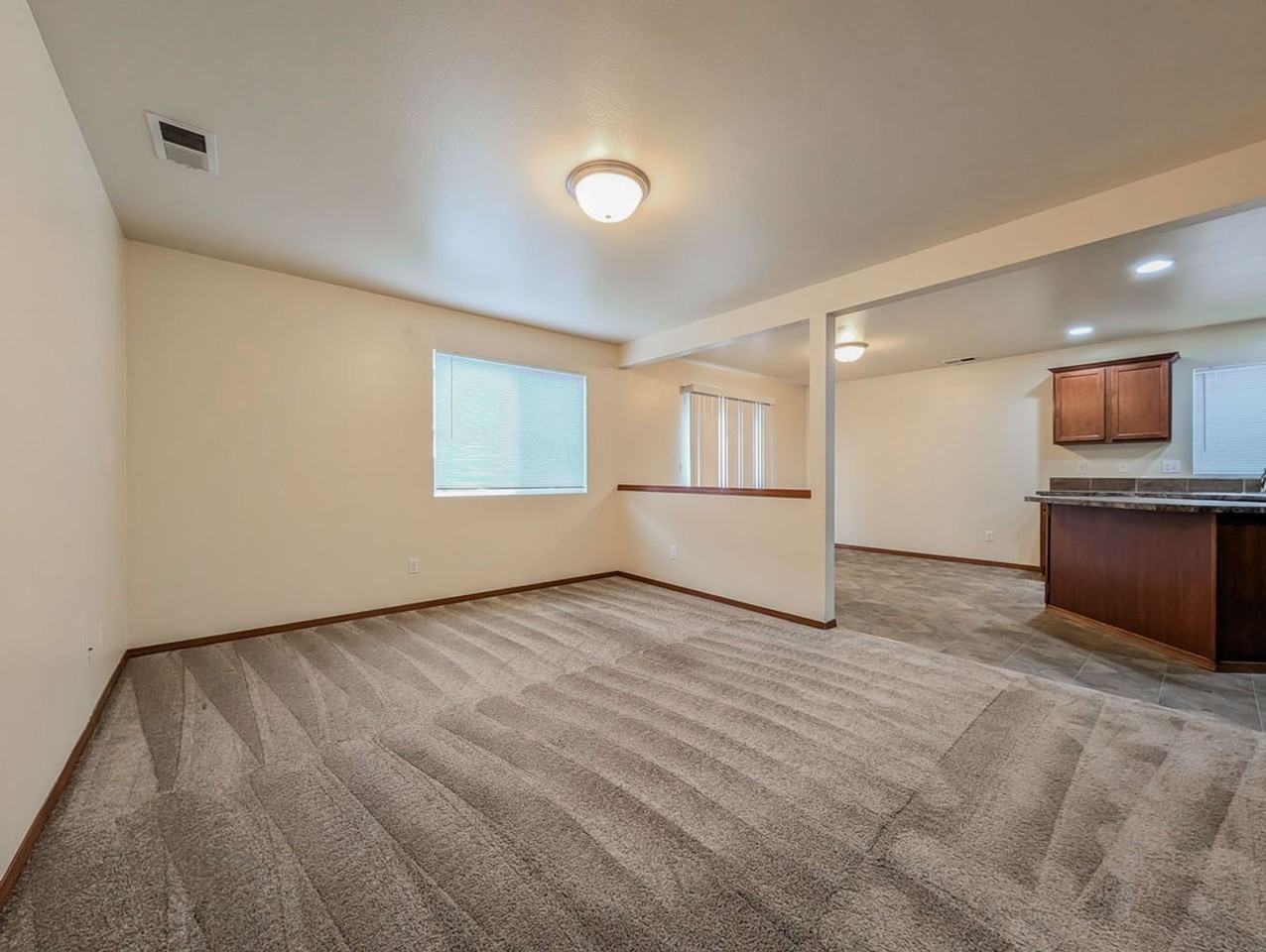 9830 28th Ave Se - Photo 7 of 17