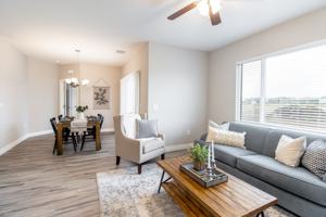 featured image of 4127 N Manchester Ct