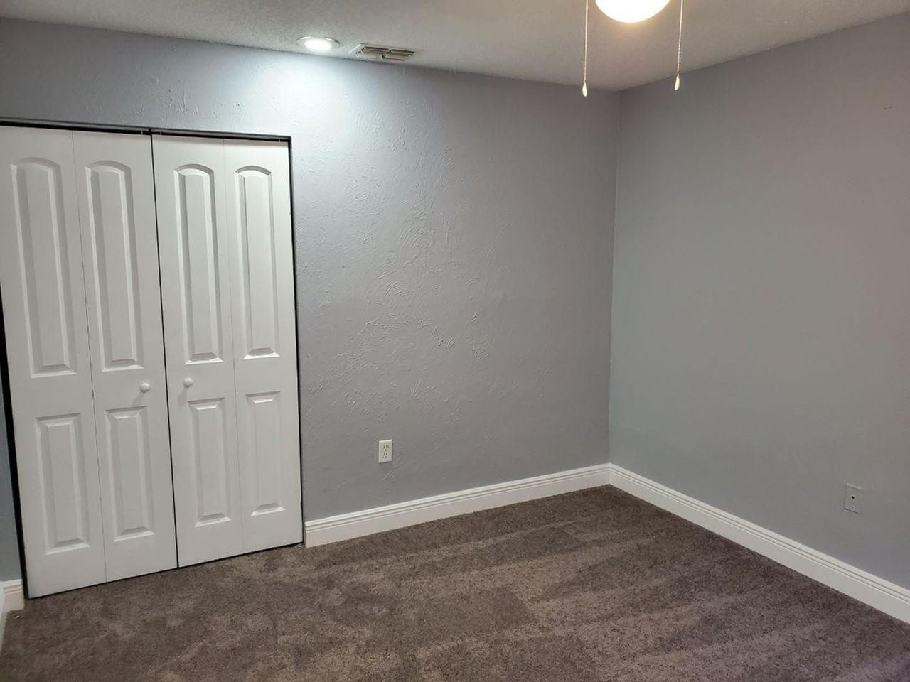 1211 62nd Ave E - Photo 5 of 19