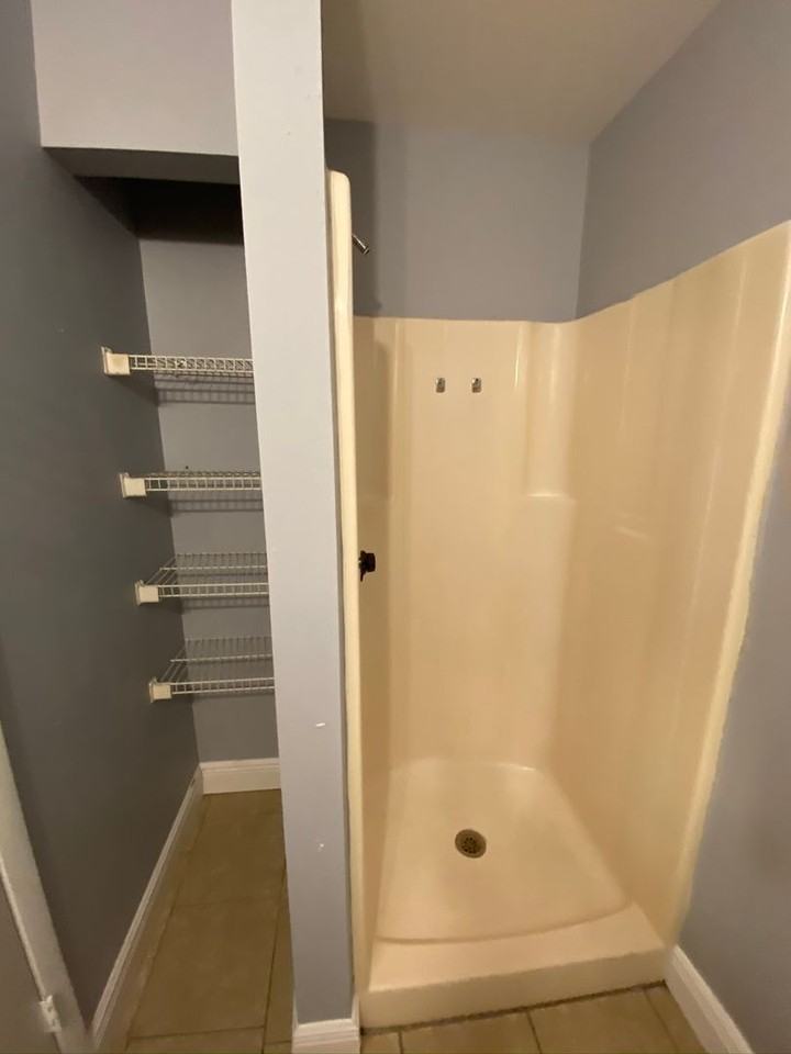 6205 12th Street Ct E - Photo 7 of 10