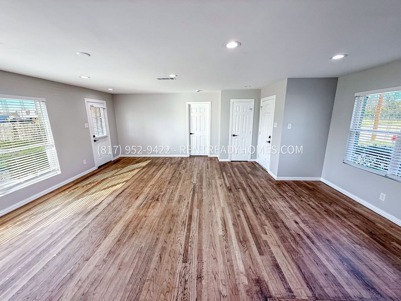 6700 Reeves St - Photo 3 of 15