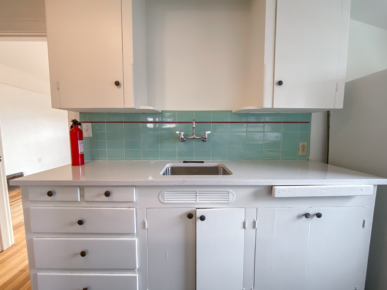 4237 Ne 15th Ave - Photo 7 of 14