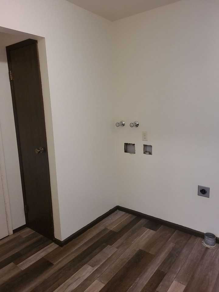 1223 Ashley Way - Photo 7 of 23