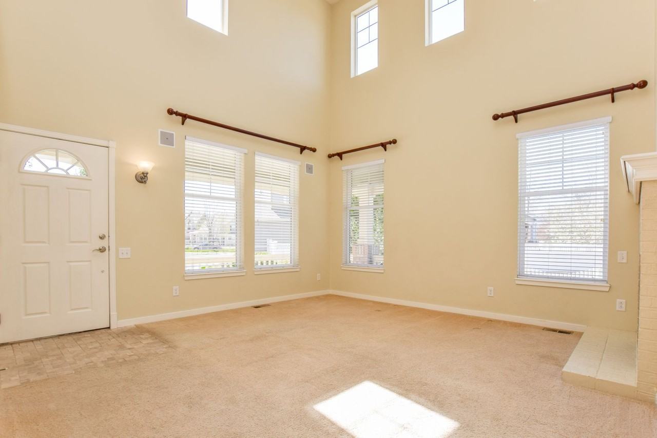 2986 Cornerstone Ln - Photo 2 of 30