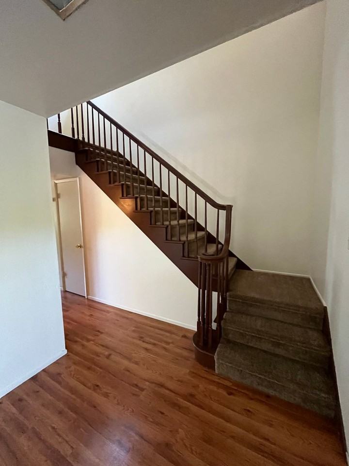 427 Anza Ave - Photo 2 of 19