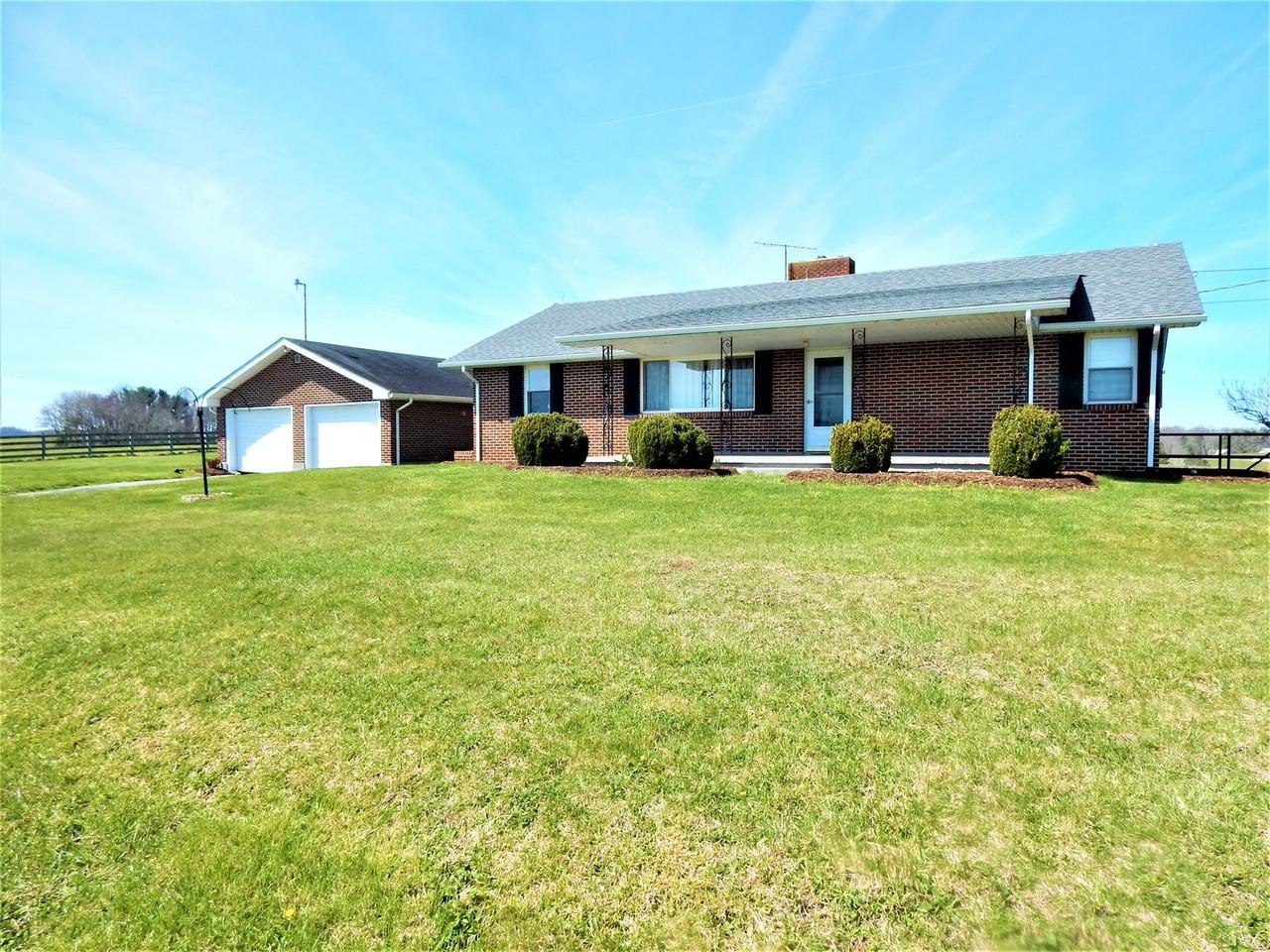 3755 Dairy Rd - Photo 2 of 38