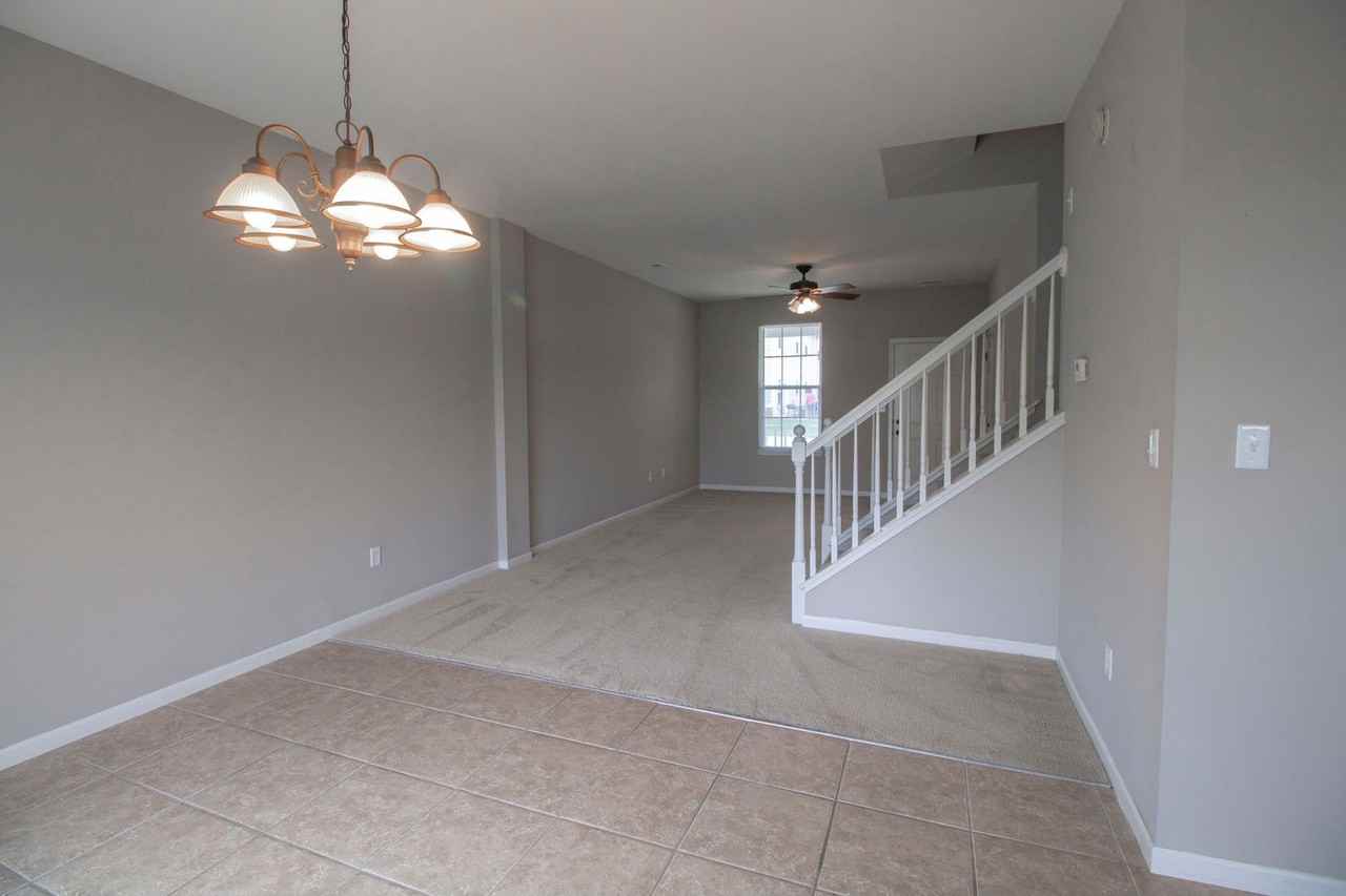 5000 Derby Ridge Dr #404 - Photo 4 of 32