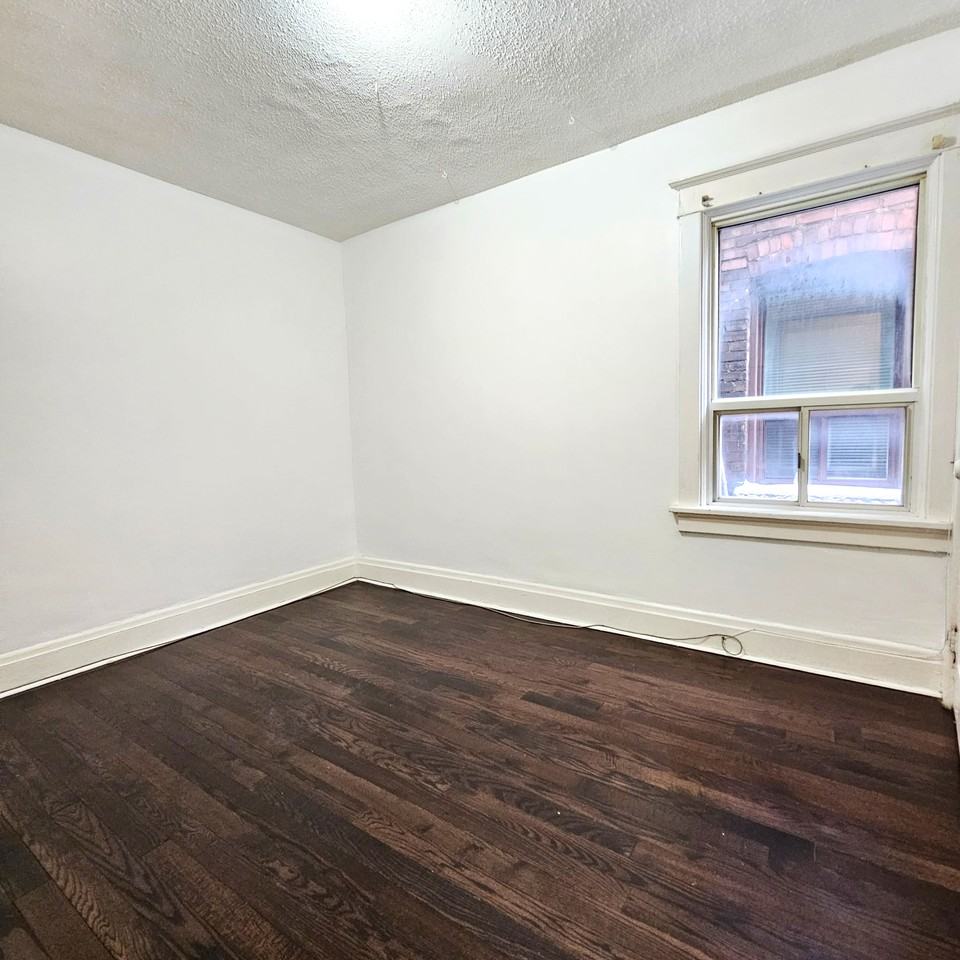 955 Lansdowne Avenue #2 - Photo 2 of 15