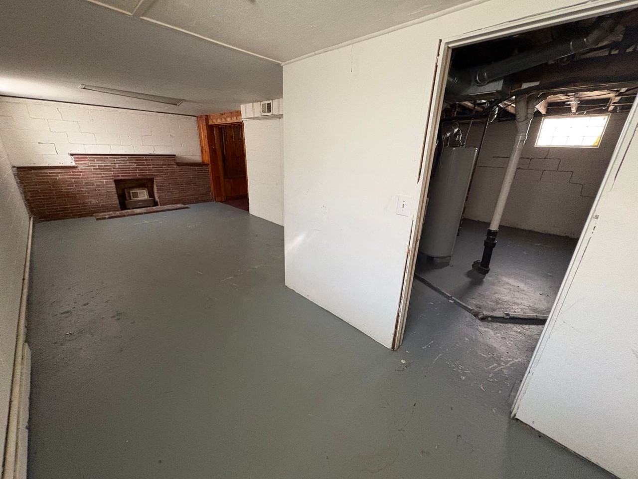 1373 Manchester Ave - Photo 7 of 8